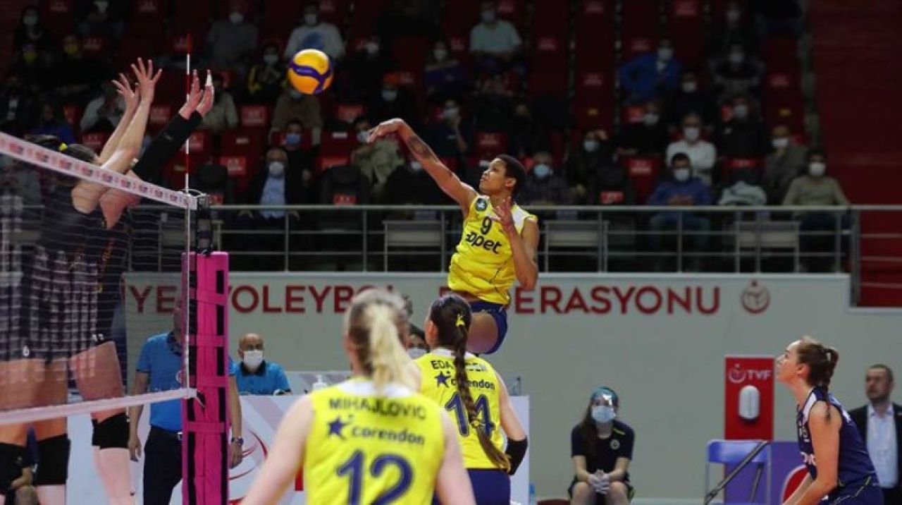 Fenerbahçe Opet final maçına çıkmama kararı aldı