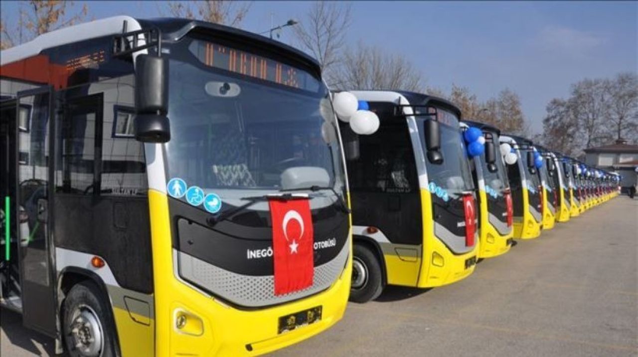 Bugün toplu taşıma ücretsiz mi? 23 Nisan otobüsler metrolar çalışıyor mu kaça kadar?