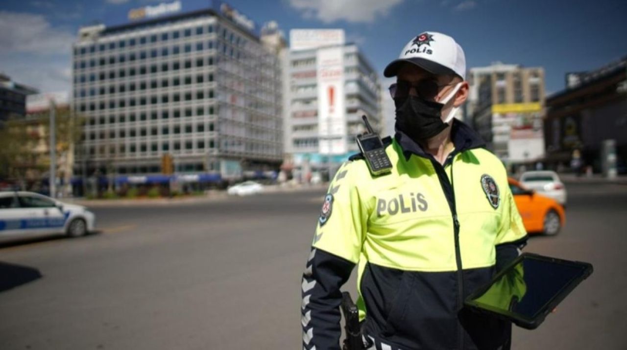 İçişleri Bakanlığı'ndan 'çalışma izni' açıklaması