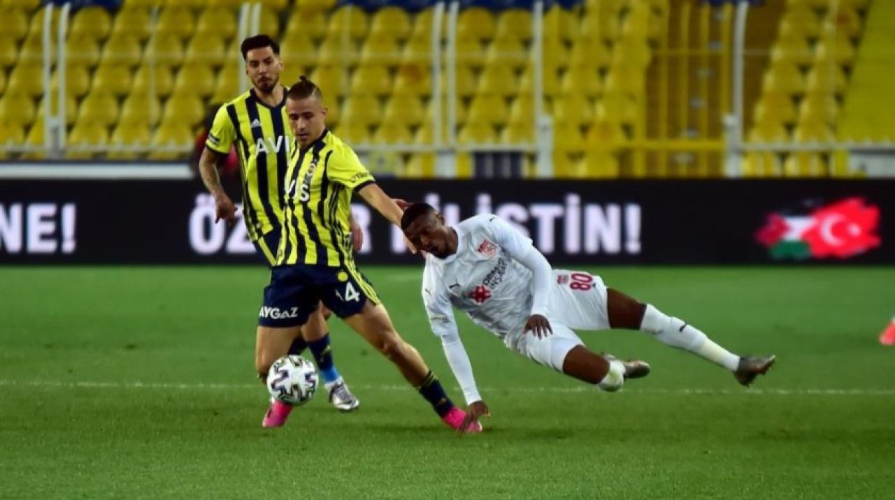 Fenerbahçe, Sivas'a mağlup oldu