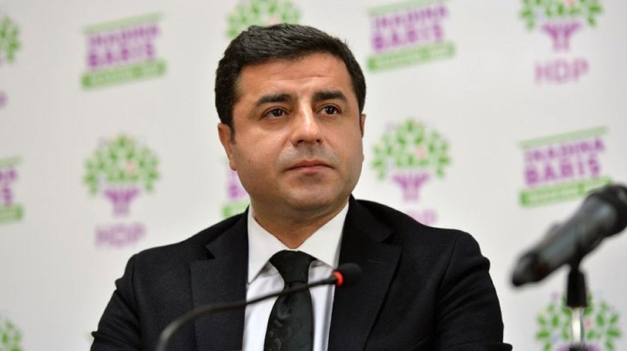 Eski HDP'li Selahattin Demirtaş'a hapis cezası