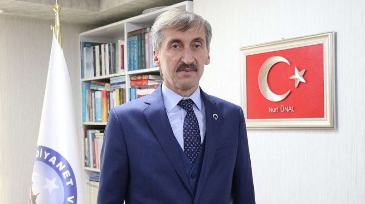 'Din görevlilerimiz vatan, millet ve bayrak sevdalısıdır'