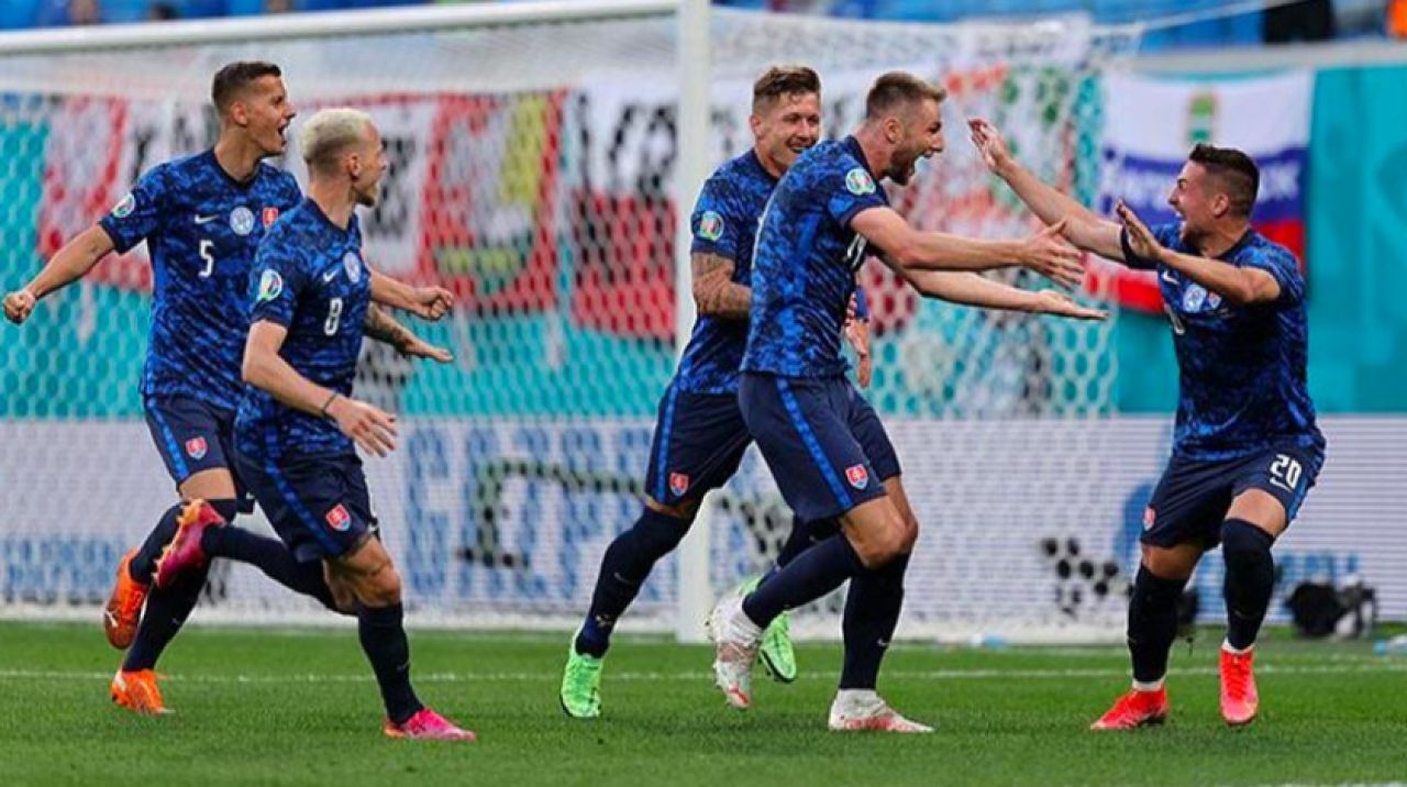 Hamsik asist yaptı, Slovakya kazandı