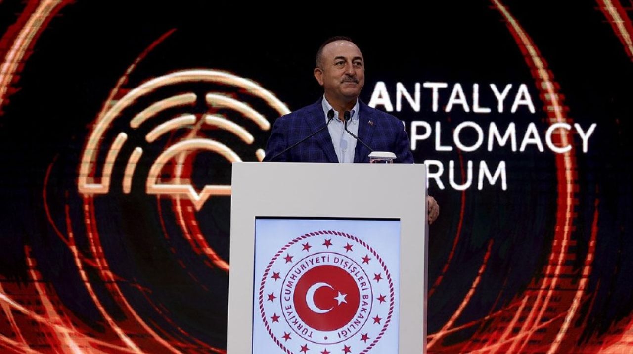 Çavuşoğlu: Yunanistan'ın provokasyondan vazgeçmesi lazım