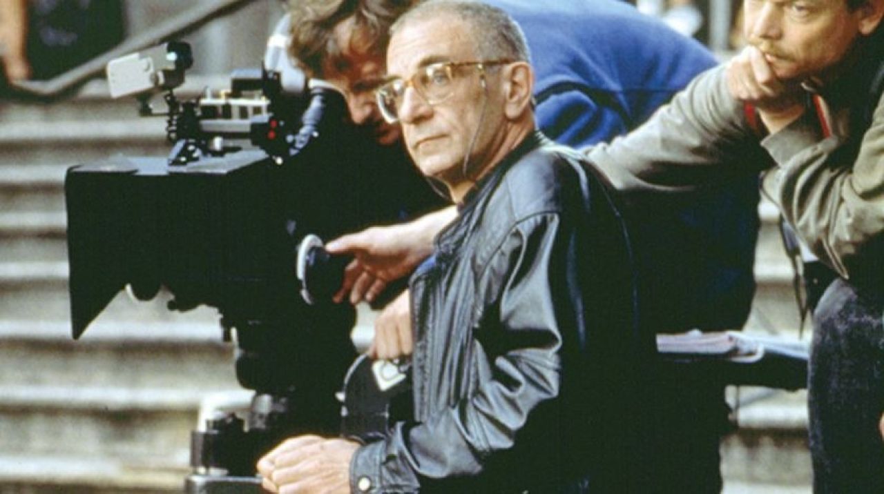 Krzysztof Kieslowski filmleri neler, aslen nereli? Krzysztof Kieslowski kimdir, ne zaman öldü?