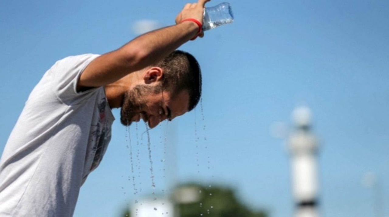 Ege'de sıcaklıklar 40 dereceyi aştı