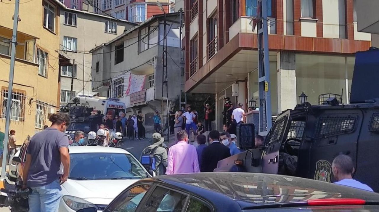 Beyoğlu'nda silahlar patladı: 3 ölü