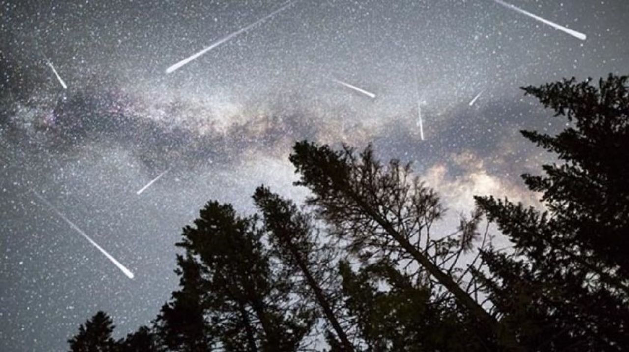 Perseid meteor yağmuru Türkiye'den izlenecek mi? 2021 Perseid meteor yağmuru ne zaman saat kaçta?