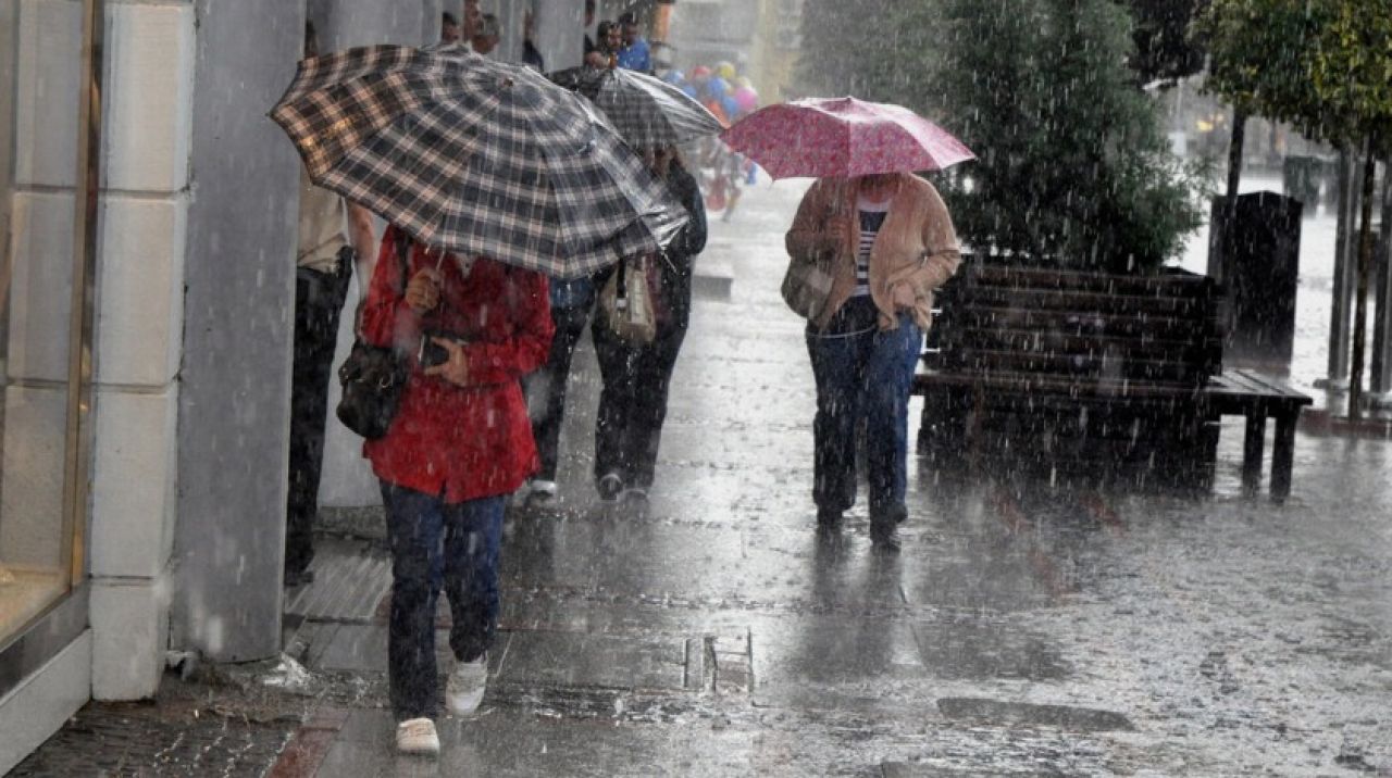 Meteorolojiden Doğu Karadeniz için sağanak yağış uyarısı