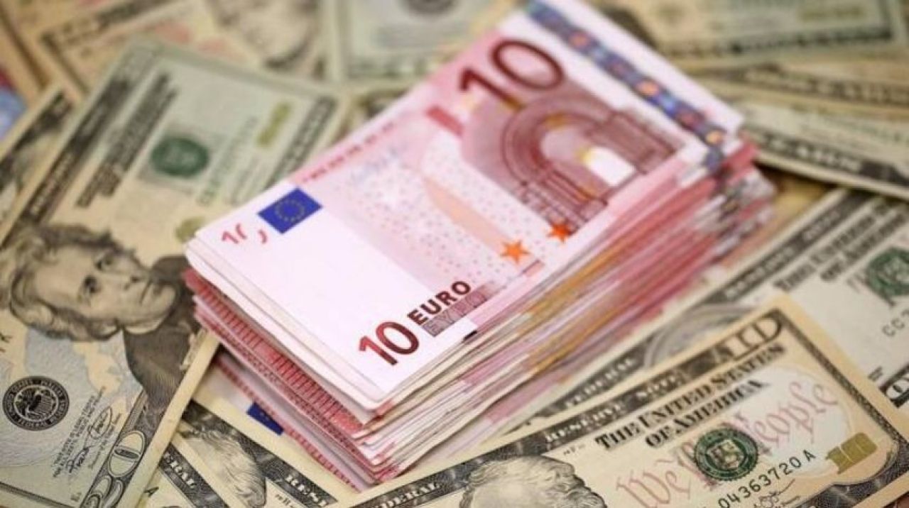 Dolar euro fiyatları ne kadar? Dolar ve euro fiyatları düşüyor mu? 17 Ağustos sterlin fiyatı