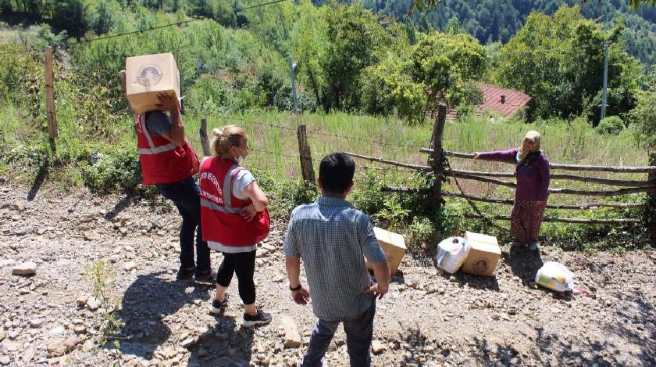 Bartın Belediyesinden sel bölgesine yardım eli