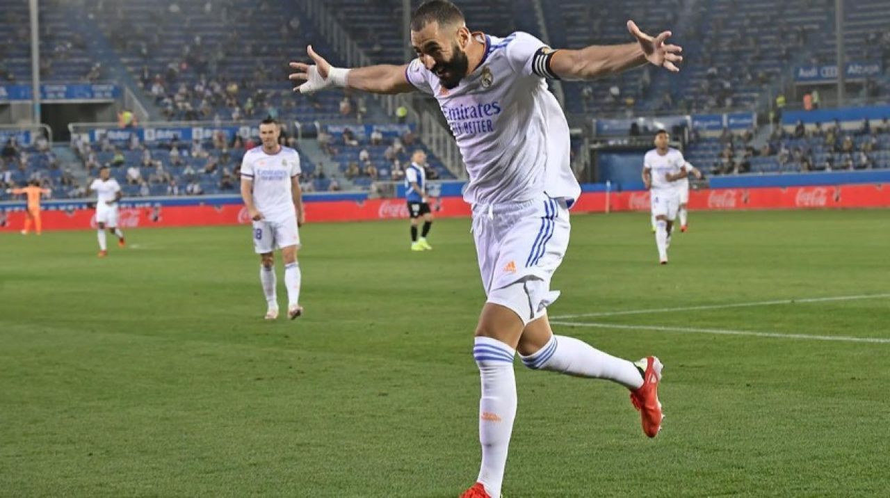 Real Madrid'den Benzema'ya yeni sözleşme