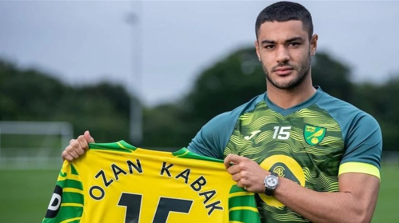 Ozan Kabak kimdir, hangi takıma ve lige transfer oldu? Ozan Kabak nereli hangi takımlarda oynadı?