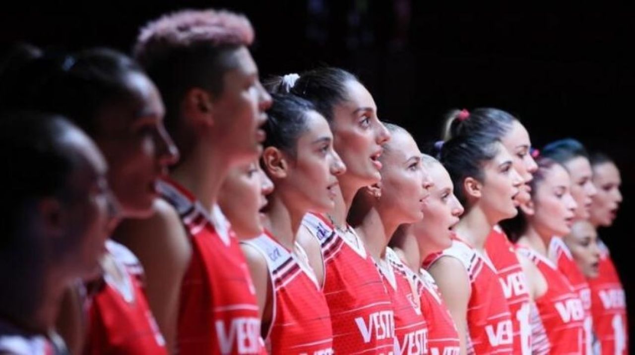 Türkiye Sırbistan yarı final voleybol maçı izle TRT 1 | Türkiye A Milli Takım voleybol kaçı kaç kaç