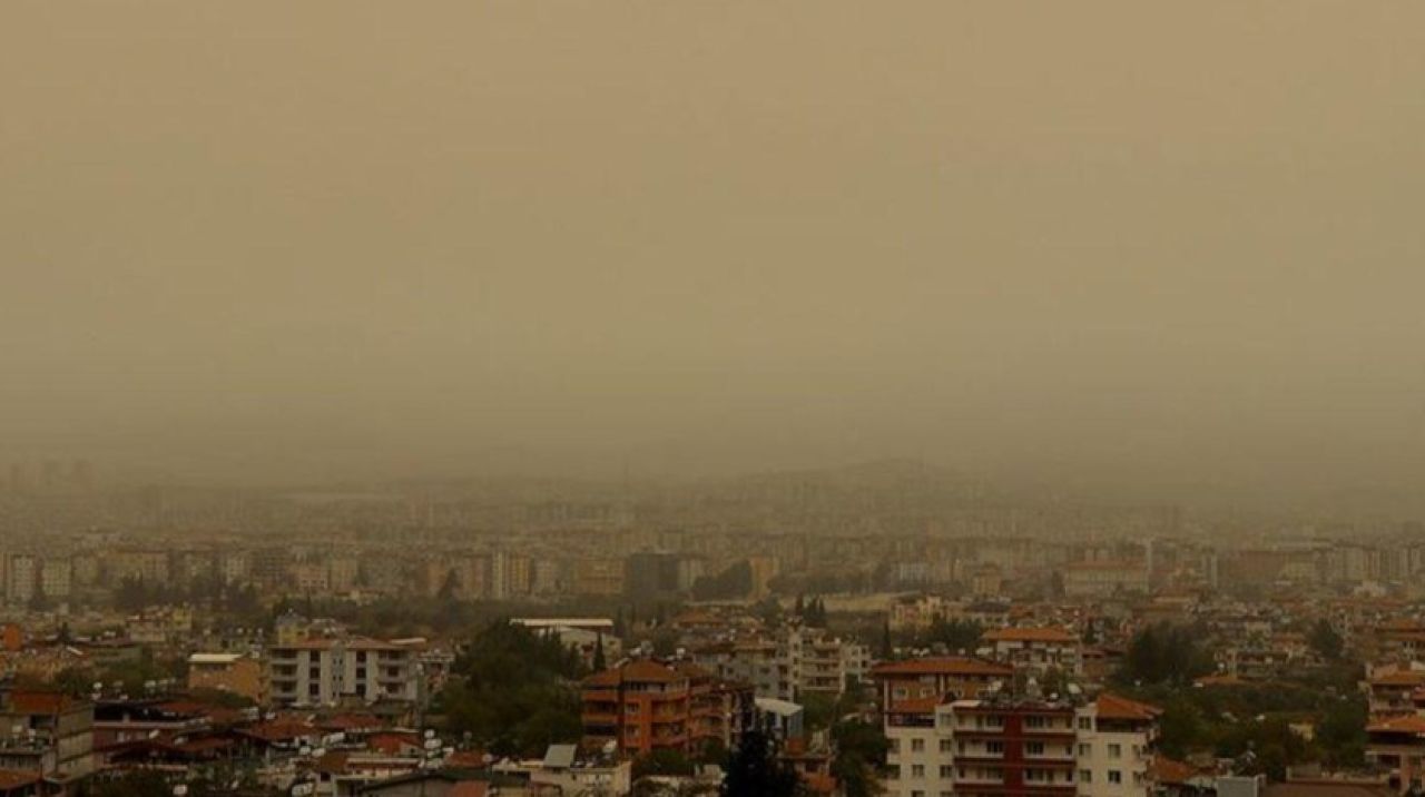 Meteoroloji'den sağanak ve toz taşınımı uyarısı