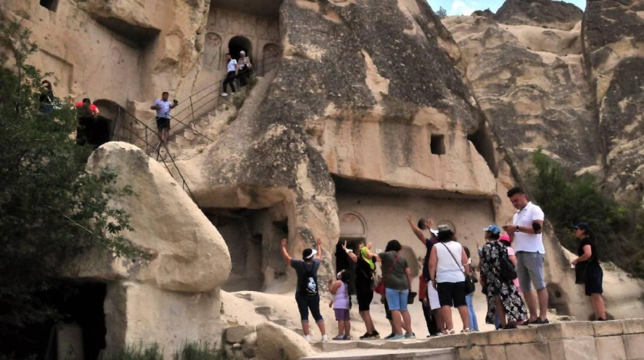 Kapadokya'ya eylülde yüzbinlerce ziyaretçi akını yaşandı