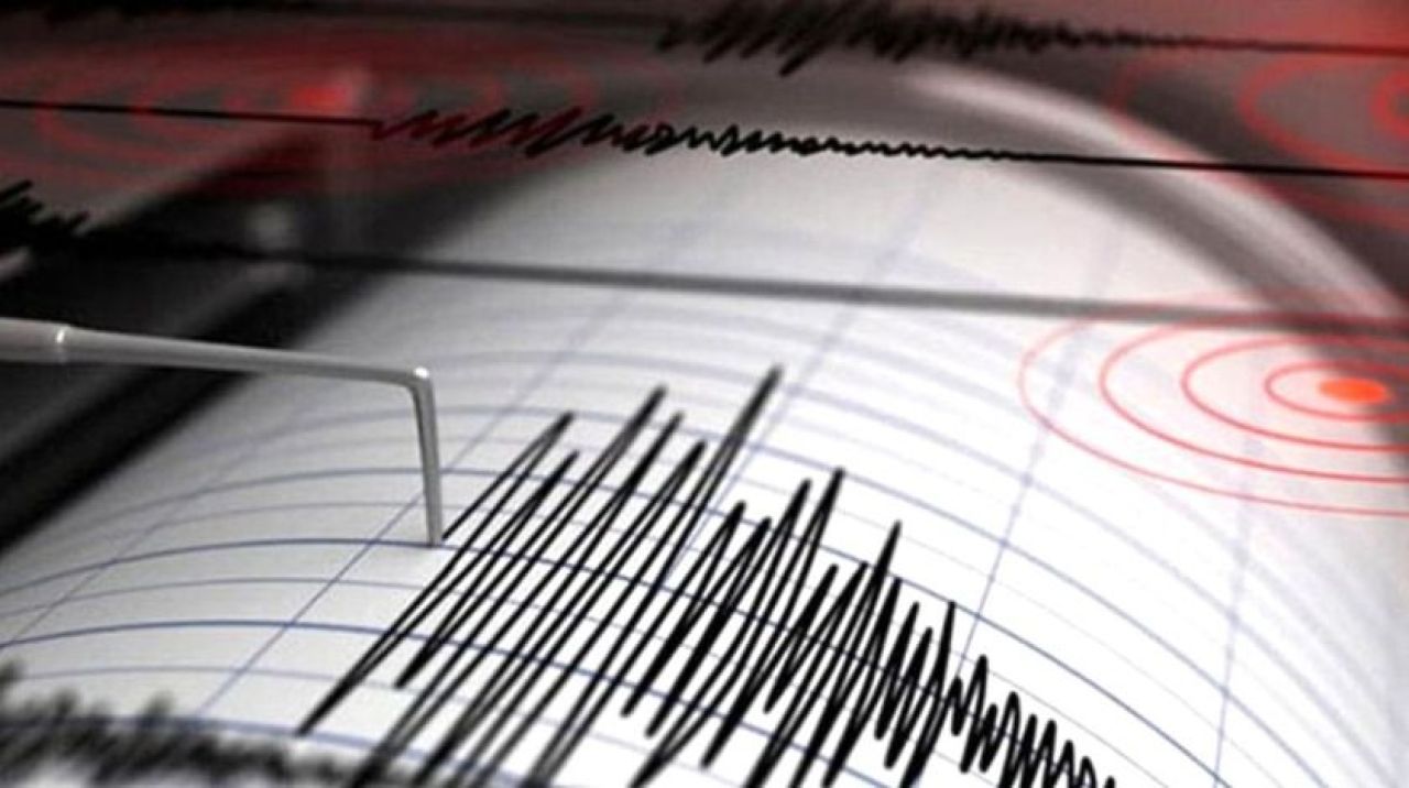 Deprem mi oldu İzmir'de kaç şiddetinde deprem oldu? AFAD-Kandilli son dakika depremler listesi