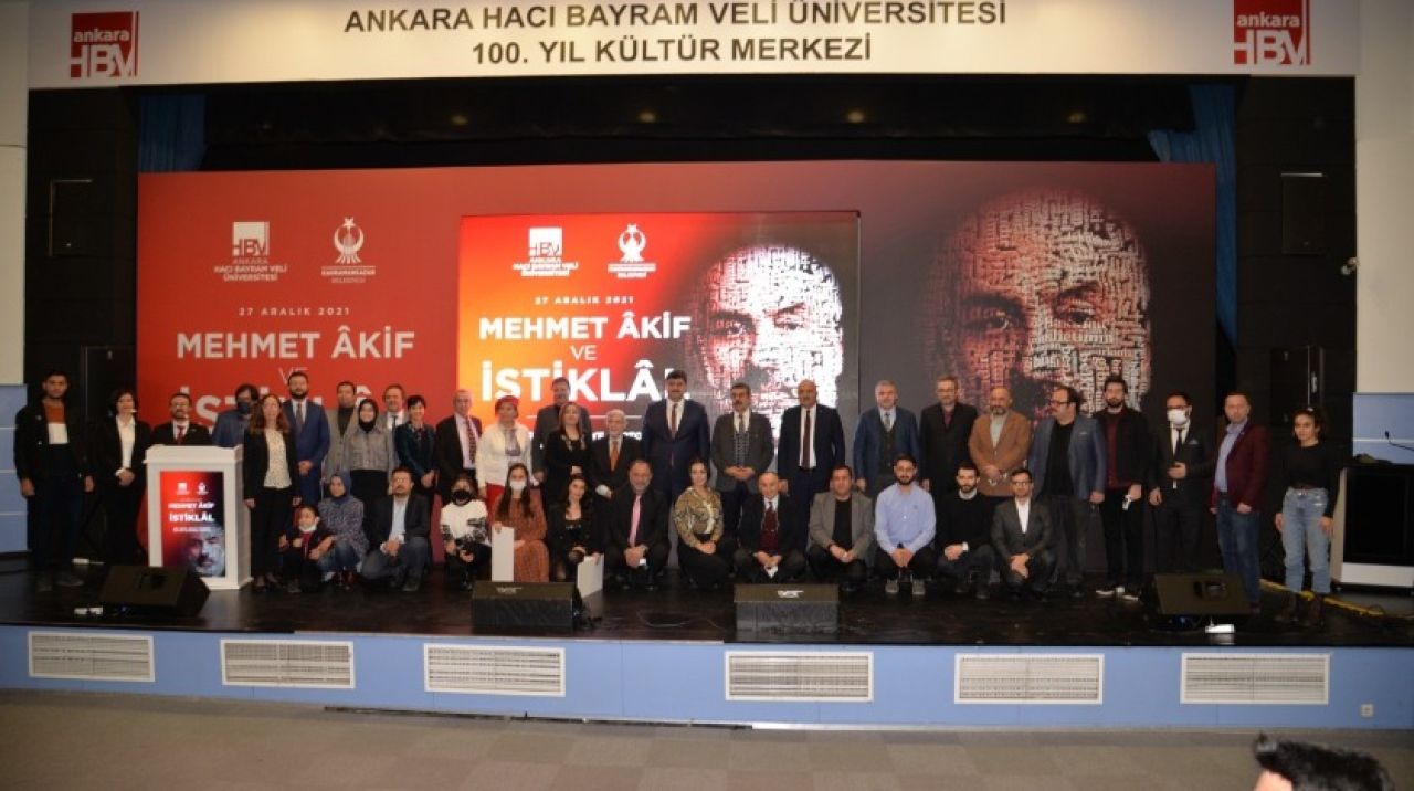 Mehmet Akif ve İstiklal Marşı Yılı’nda anlamlı ödüller