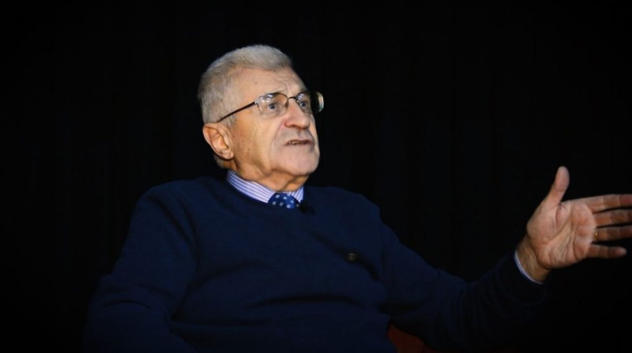 Ahmed Güner Sayar kimdir, kaç yaşında, nereli? Ahmed Güner Sayar kitapları nedir?