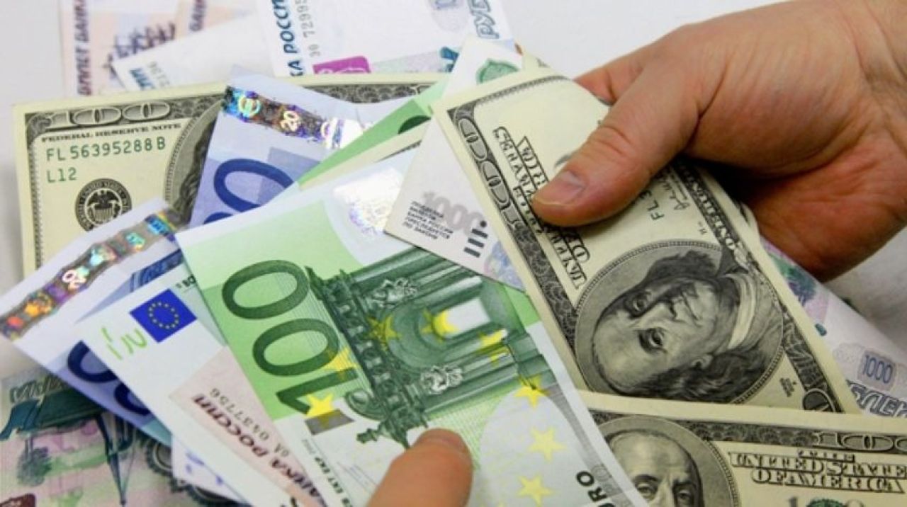 Dolar ve euro güncel fiyatı ne kadar, kaç TL?  5 Ocak dolar ve euro fiyatları yükseliyor mu düştü mü