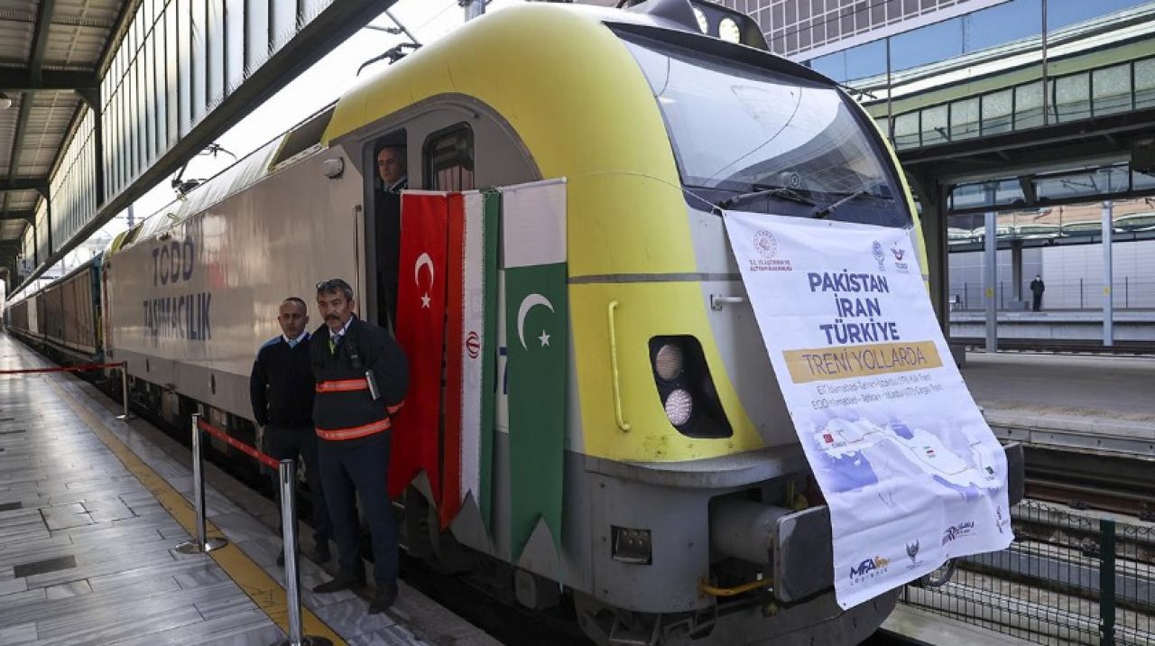 İslamabad-Tahran-İstanbul yük treni Ankara'ya ulaştı