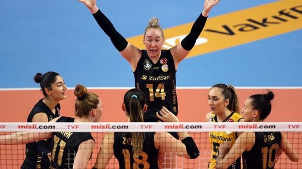 Filede derbinin galibi VakıfBank oldu!