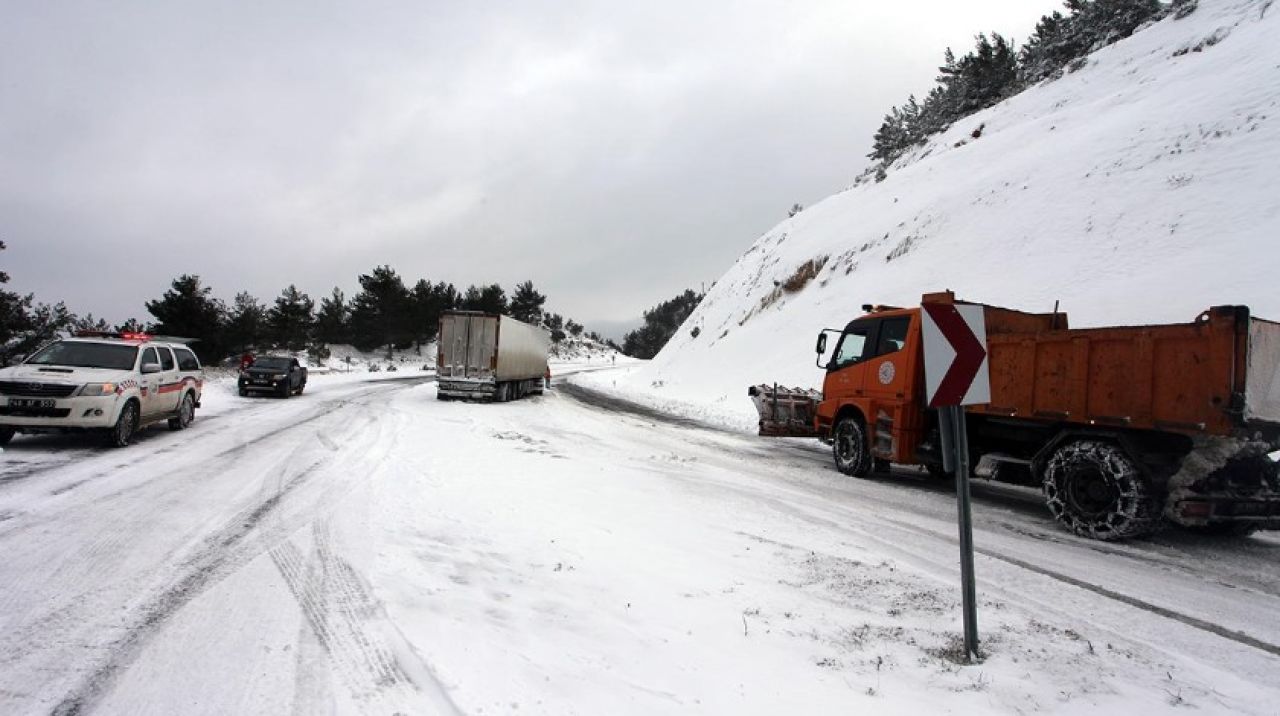 Ulaşıma kar engeli