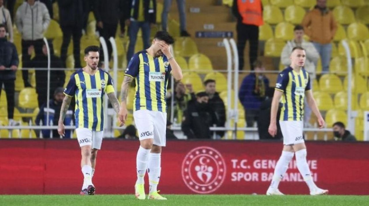 Başakşehir, Fenerbahçe'yi Kadıköy'de yendi