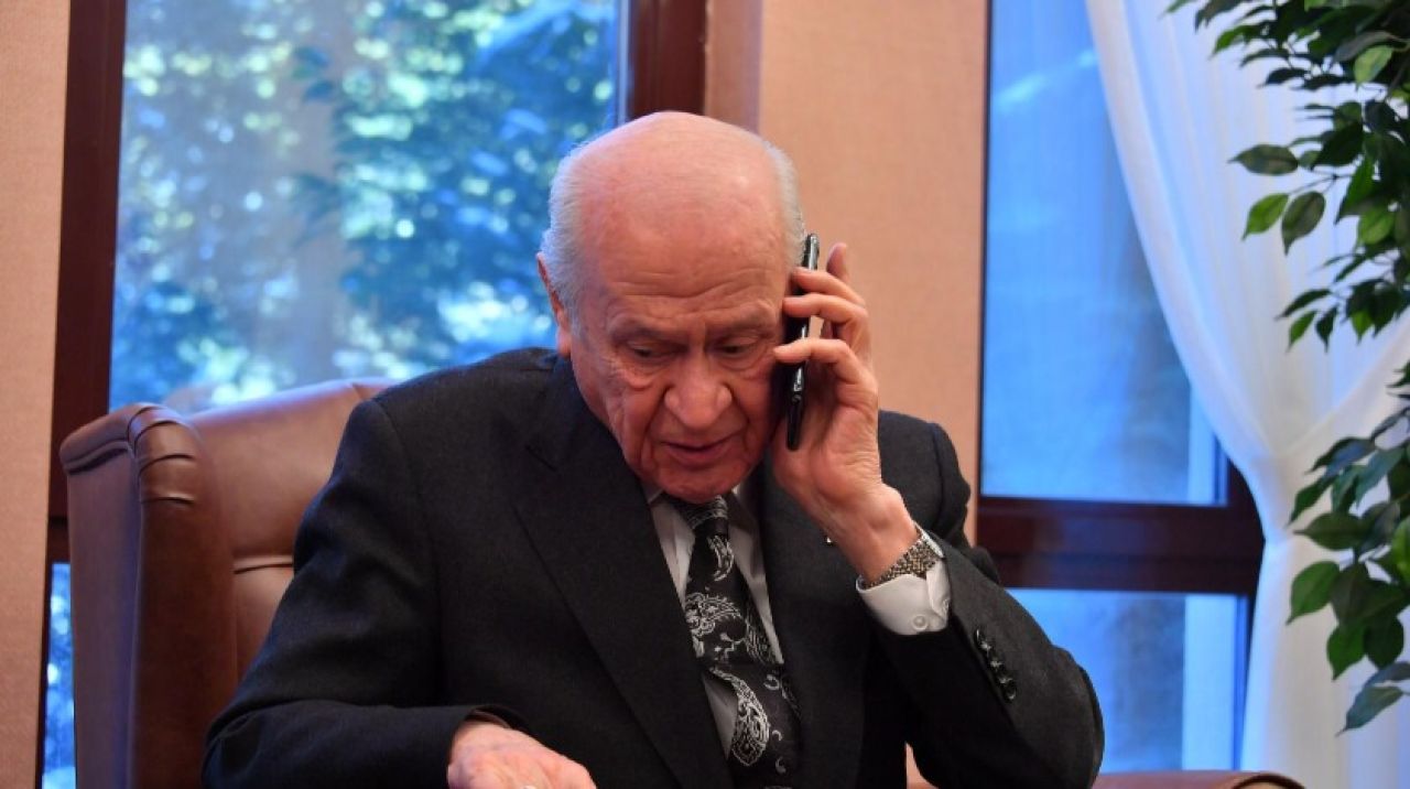 MHP Lideri Bahçeli’den Cumhurbaşkanı Erdoğan’a geçmiş olsun telefonu