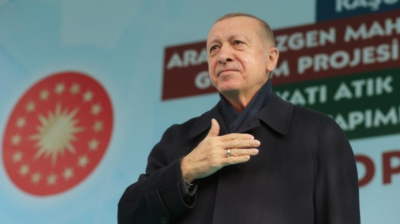 Liderlerden Cumhurbaşkanı Erdoğan'a "geçmiş olsun" mesajları