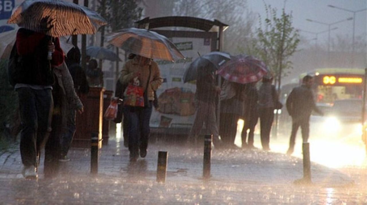 Meteorolojiden o illere şiddetli yağış uyarısı