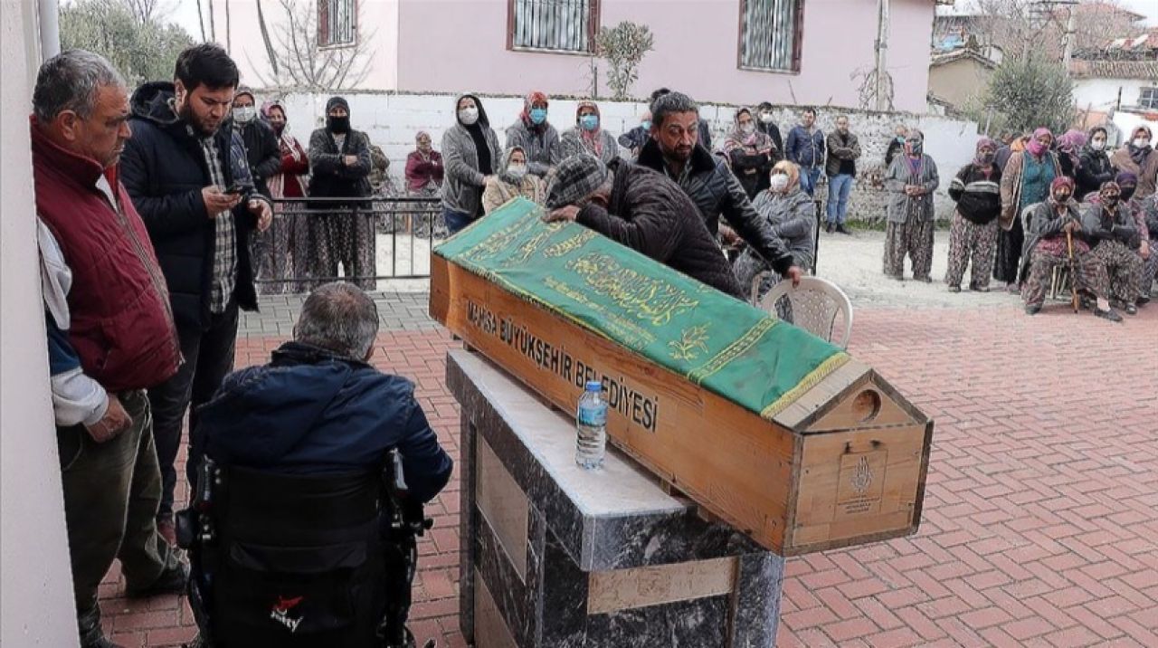 Konya'daki kazada hayatını kaybedenler son yolculuklarına uğurlanıyor