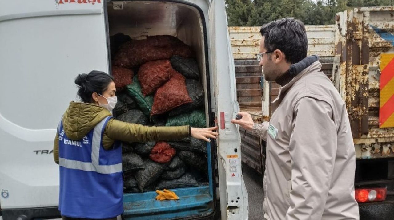 İstanbul'da 10 ton kaçak midye ele geçirildi