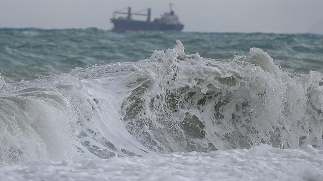 Türkiye'de 3 metrenin üzerinde tsunami olabilir