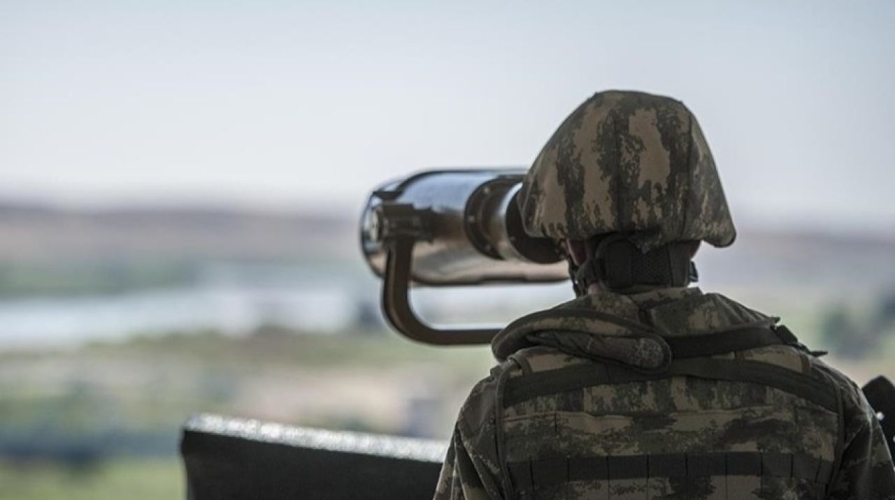 Türkiye'ye girmeye çalışan terörist Suriye sınırında yakalandı