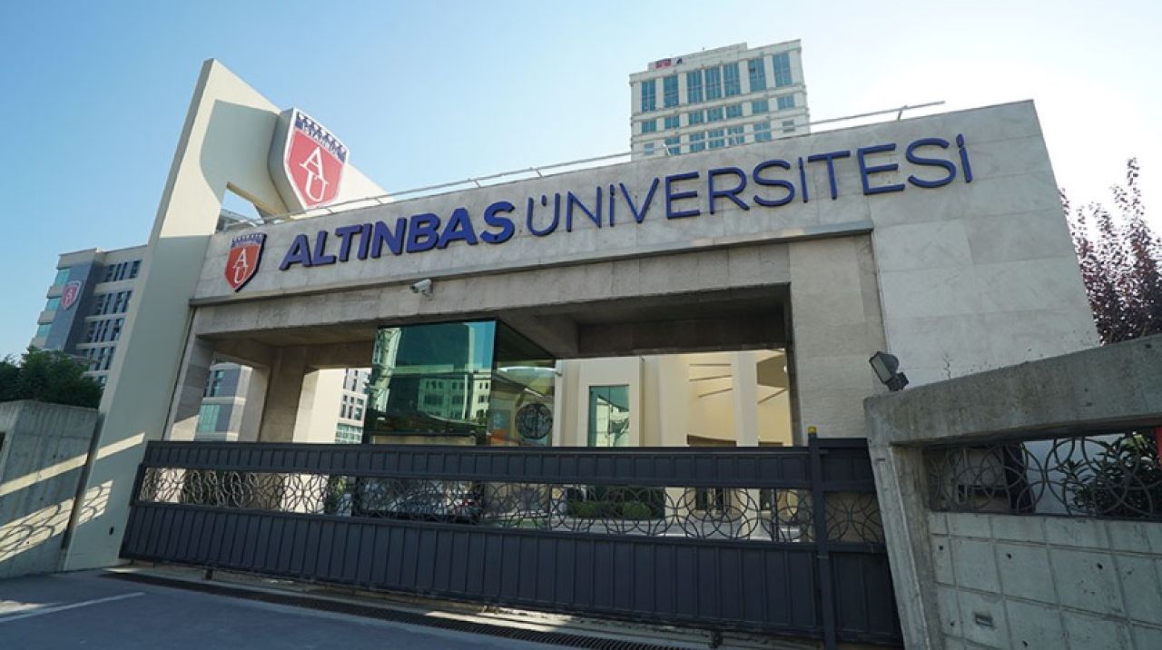 Altınbaş Üniversitesi, düzeltme ilanı yayınladı