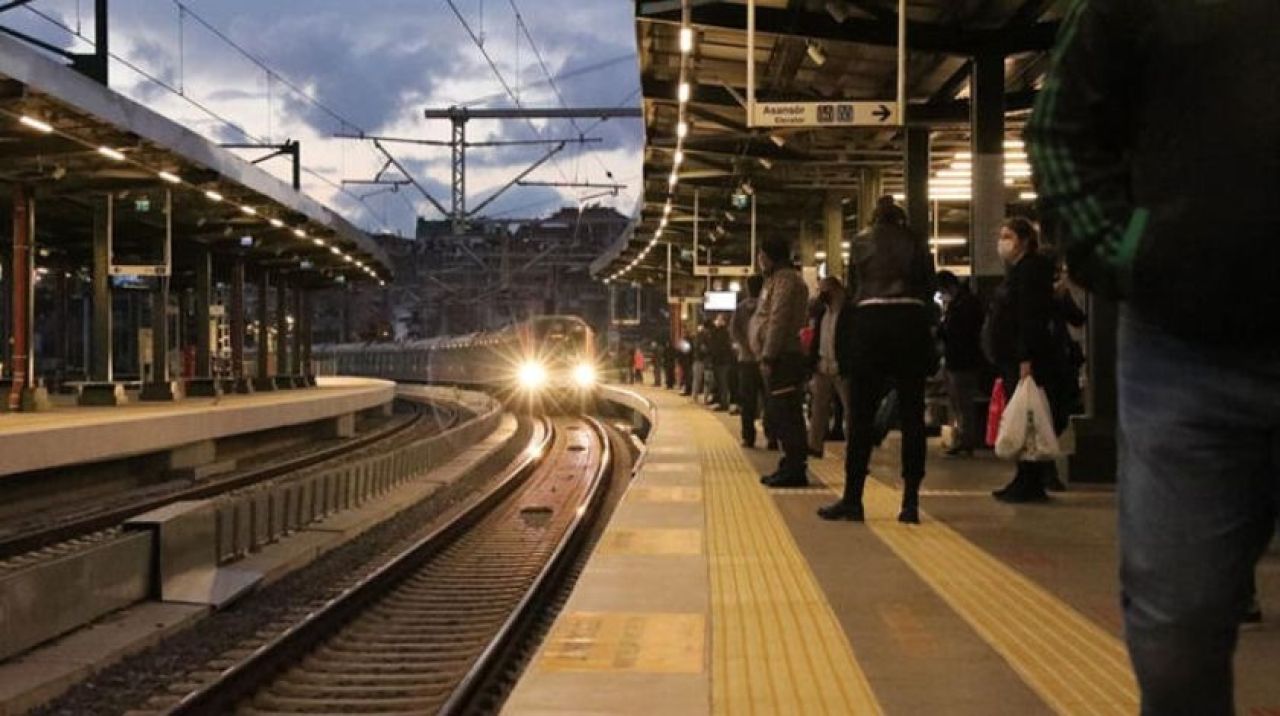 Marmaray'da günlük yolcu rekoru