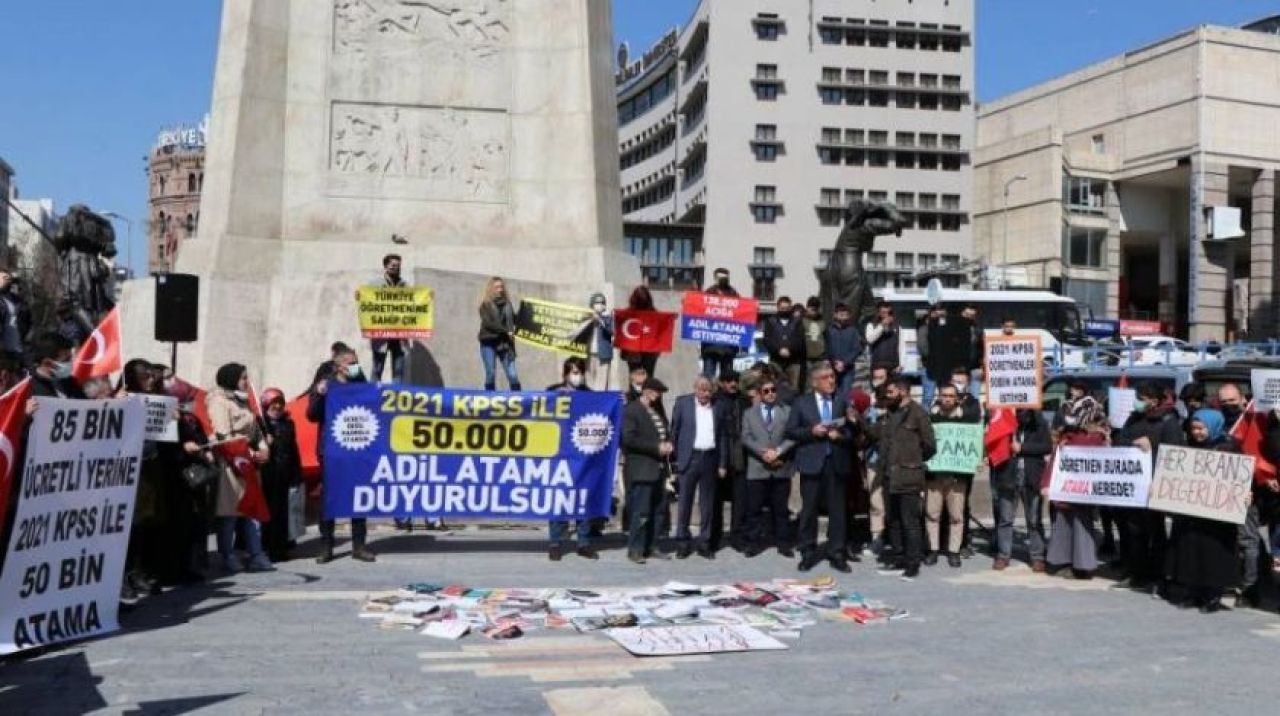 Türk Eğitim-Sen ataması yapılmayan öğretmenlerin eylemine destek verdi