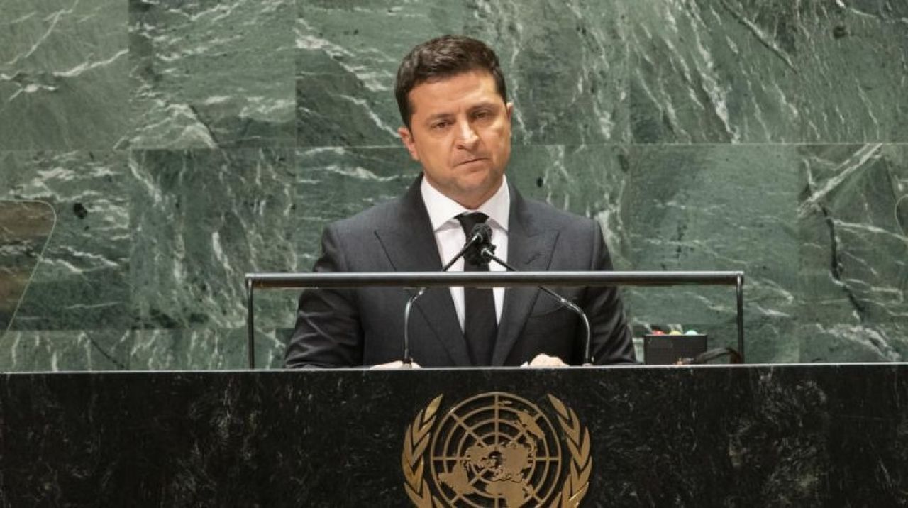 Zelenskiy açıkladı: Rütbelerinden mahrum bırakılacaklar