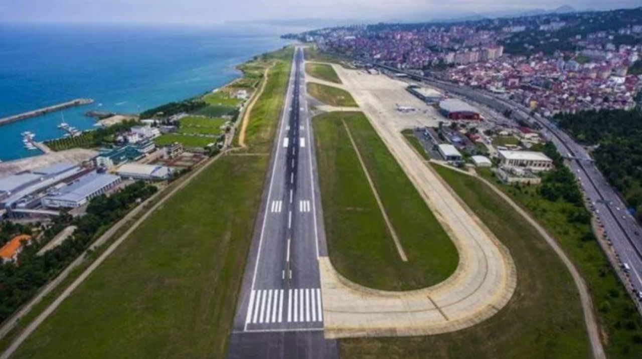 Türkiye'de deniz dolgusu üzerine yapılan 3. havalimanı olacak!