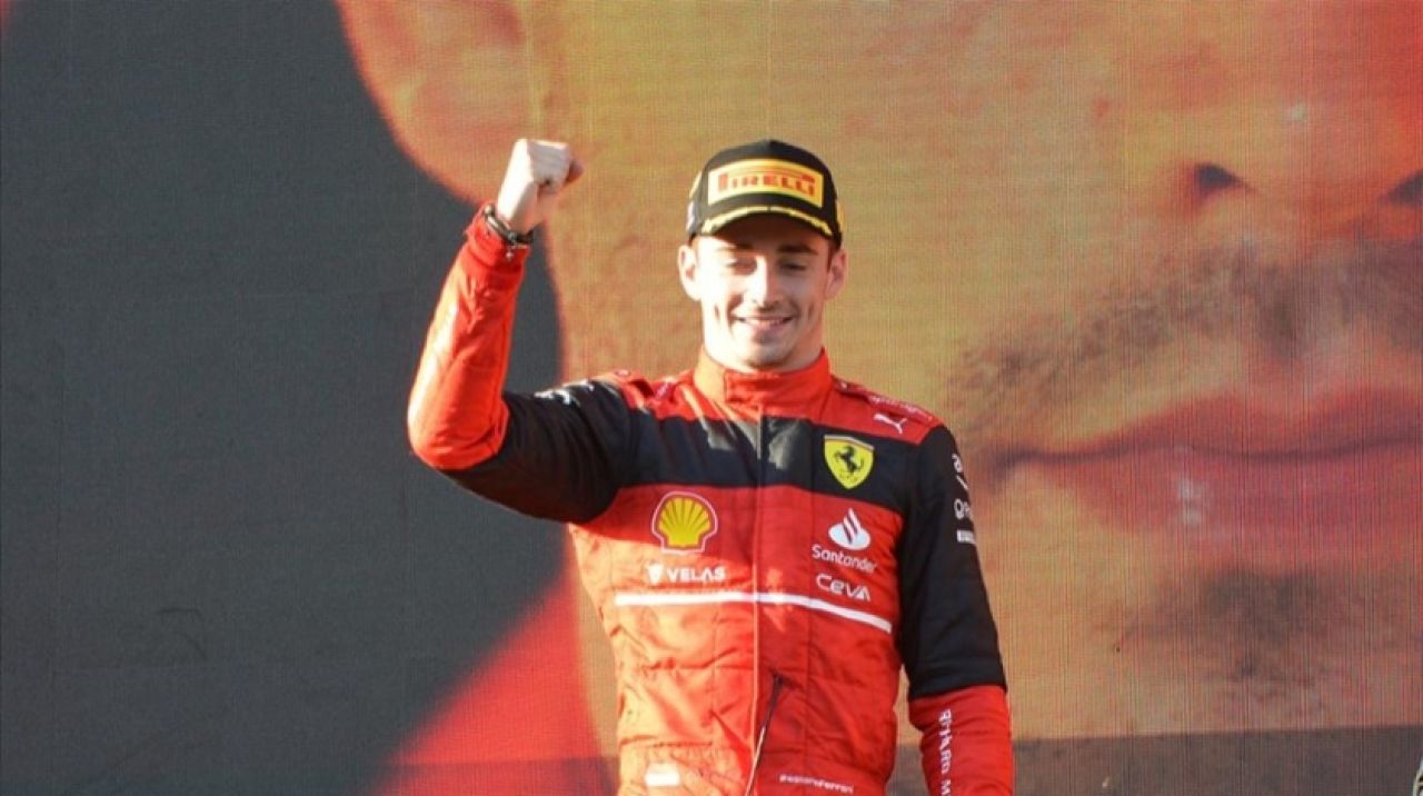 F1 Avustralya Grand Prix'sini Leclerc kazandı