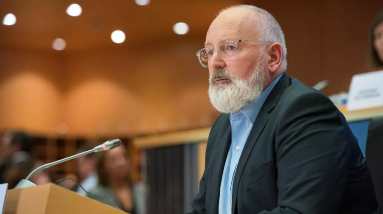 Timmermans: Türkiye'nin atacağı adımları sabırsızlıkla bekliyoruz