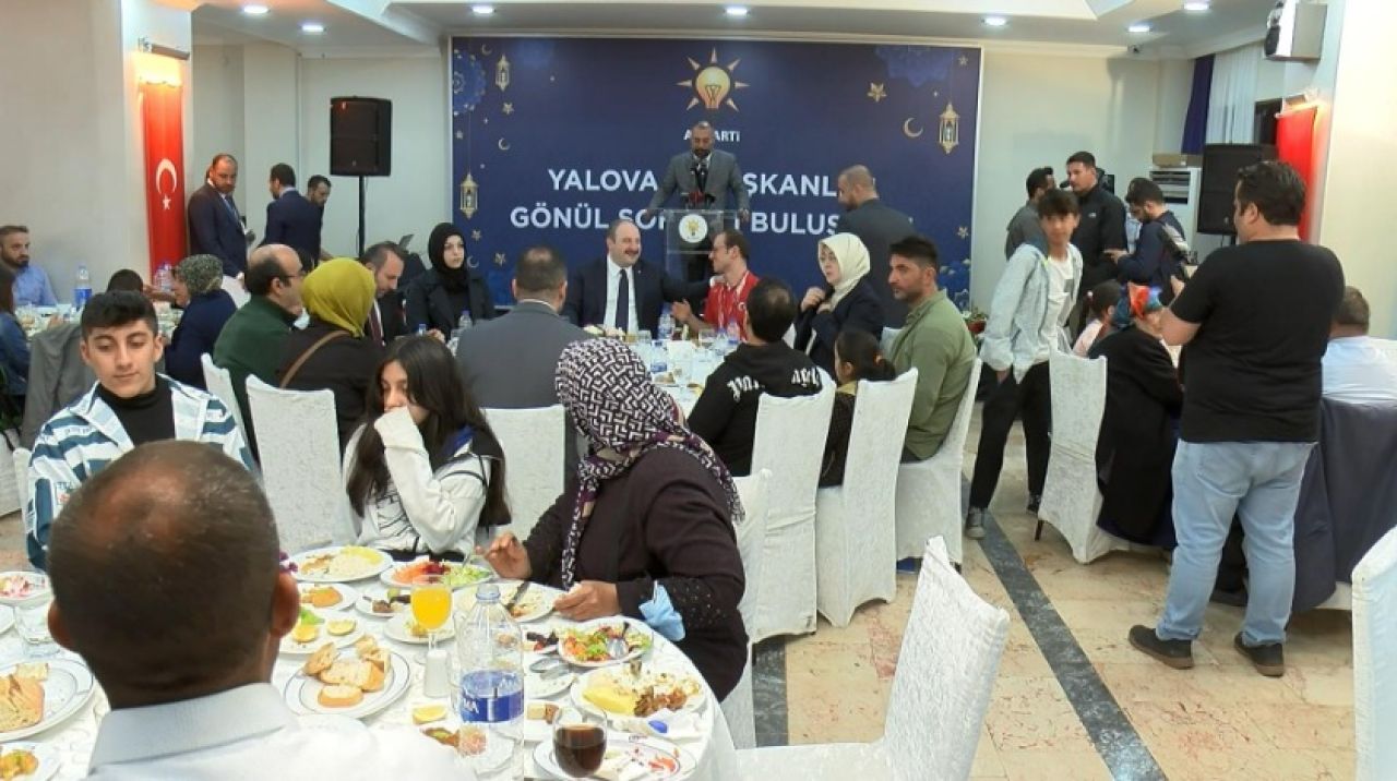 Bakan Varank'tan muhalefete sert seçim eleştirisi!