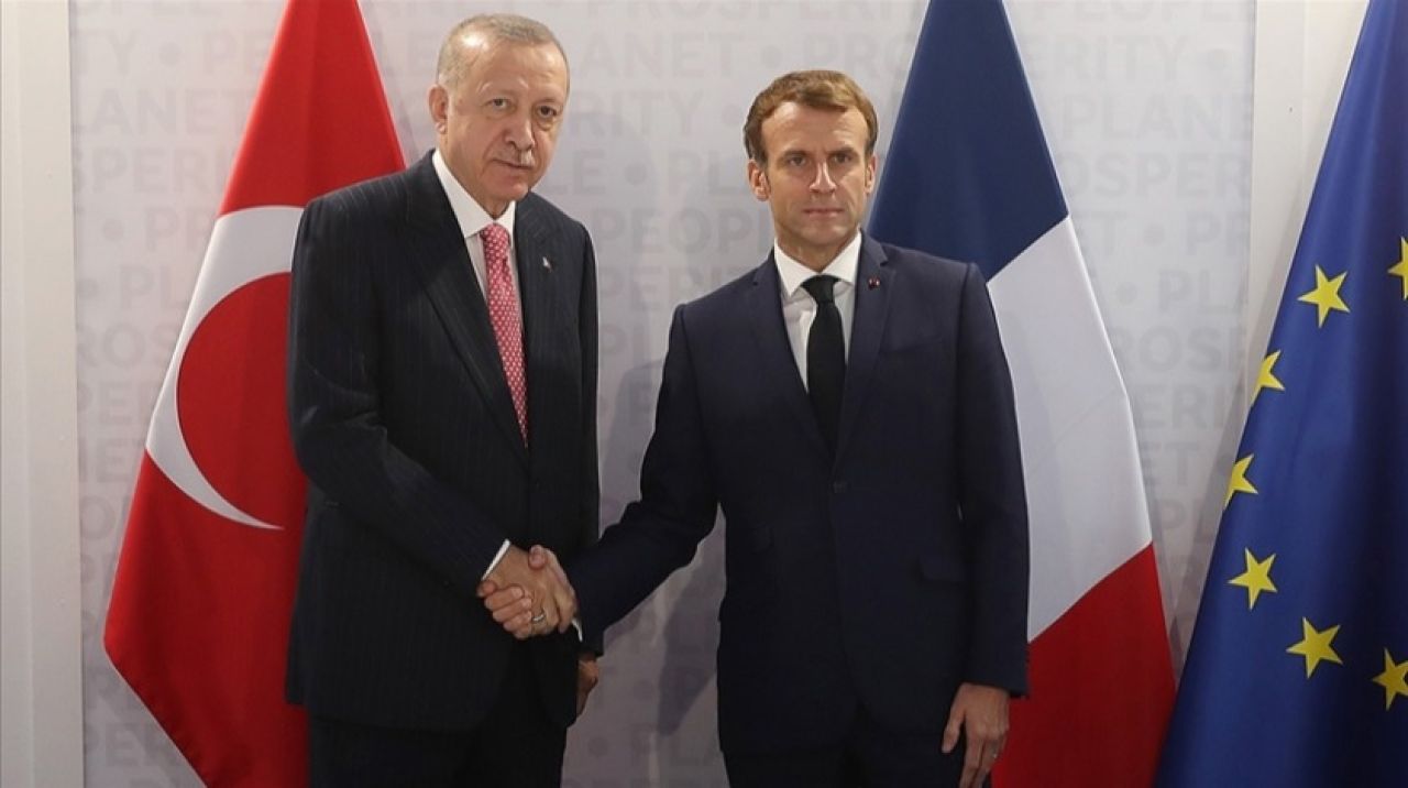 Cumhurbaşkanı Erdoğan, Macron ile telefonda görüştü