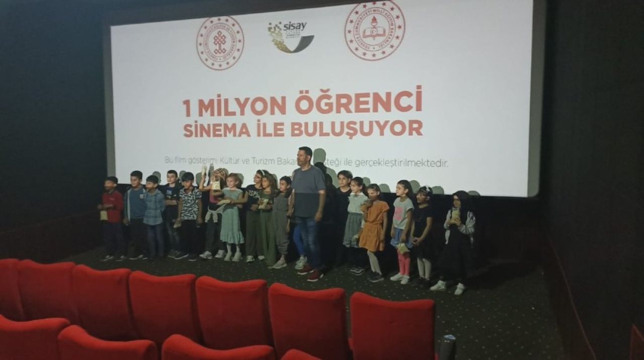 1 milyon öğrenci sinema ile buluşuyor