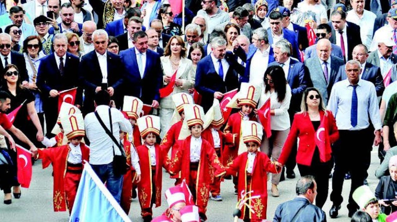 Türk dünyasının kalbi Kastamonu'daydı! Buram buram TURAN KOKTU