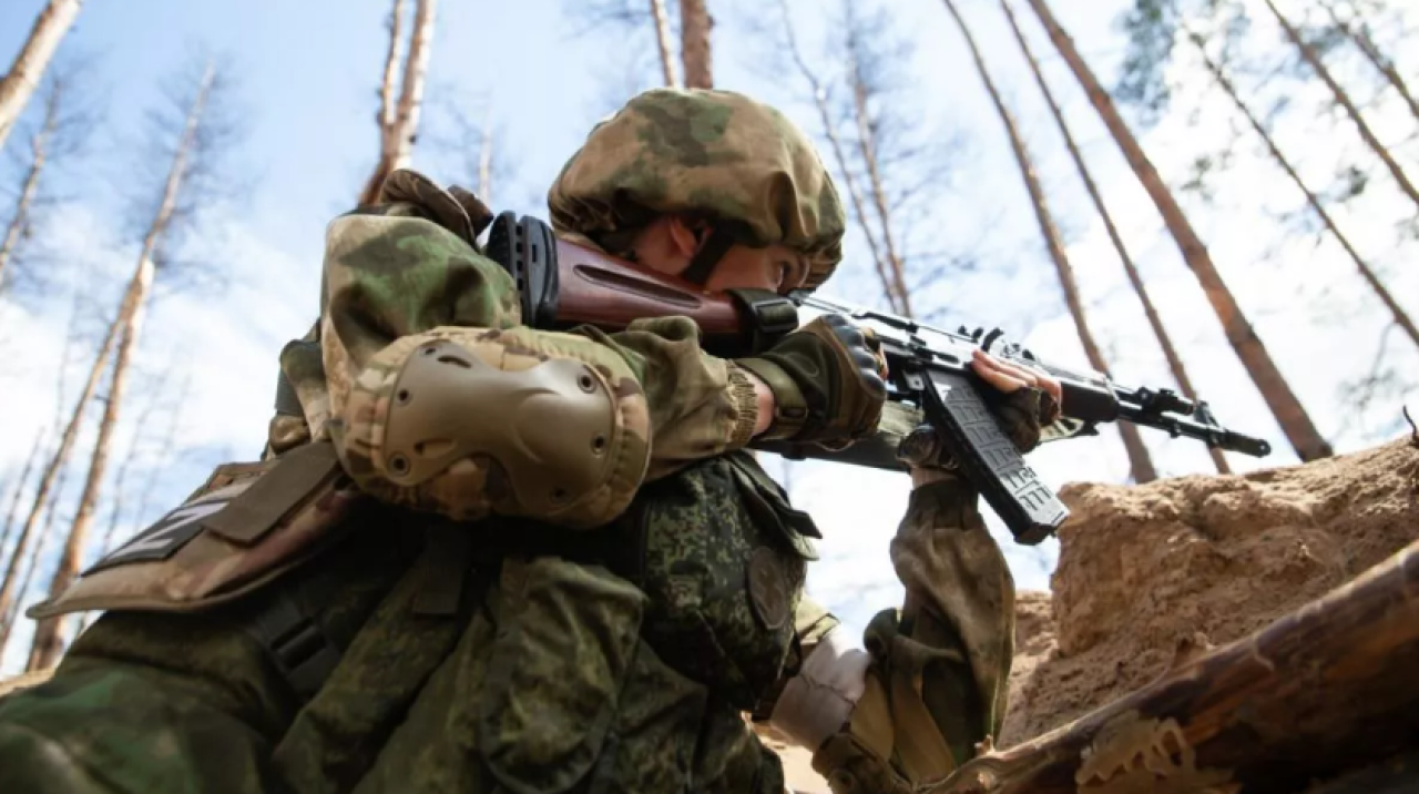 Rusya, Donbass için saldırıya geçti: Bombardıman sürüyor