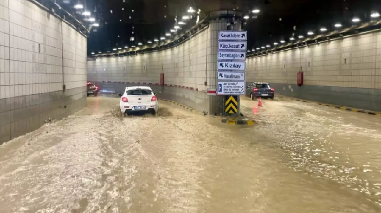 Ankara'da yine aynı manzara! Yollar göle döndü