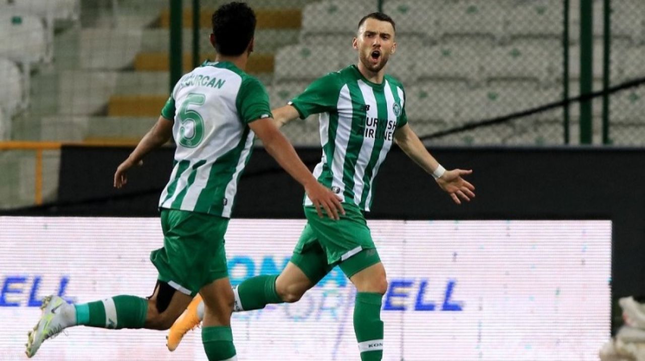 Konyaspor 3-0 kazandı, tur kapısını araladı!