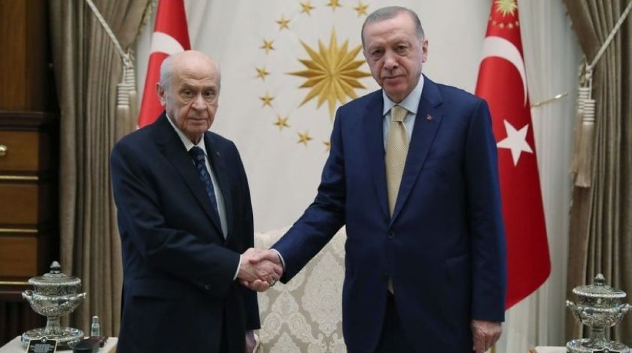 MHP Lideri Devlet Bahçeli, tahıl koridoru anlaşması sonrası Cumhurbaşkanı Erdoğan'ı aradı